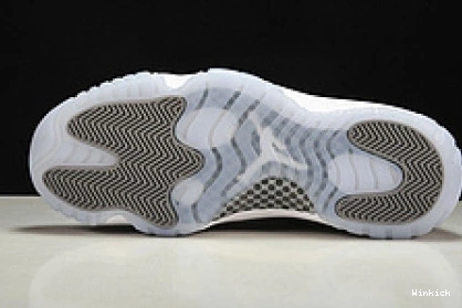 528895-003 11 JORDAN COOL LOW GREY AIR 0919